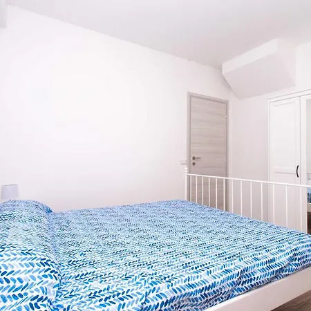 S209 - Sirolo, Nuovissimo Bilocale Con Portico Pt