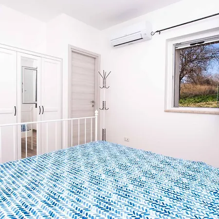 S209 - Sirolo, Nuovissimo Bilocale Con Portico Pt